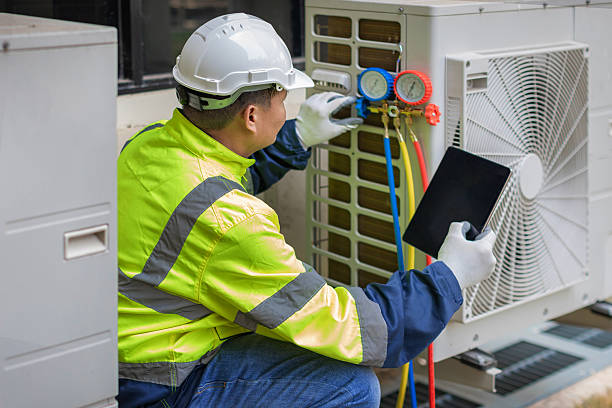 Professional Hvac technician working in Rock Glen, PA